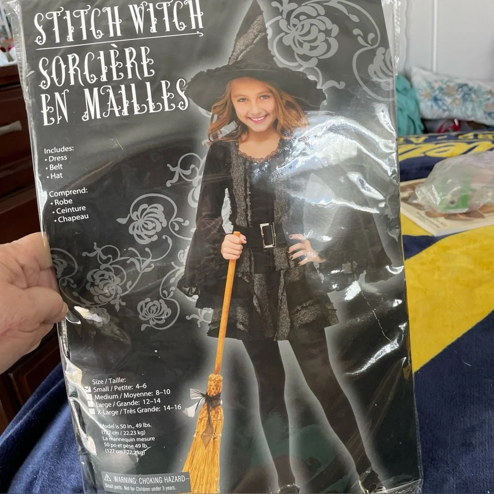 Stitch Witch by Fun World Girl’s small 4-6 black cosplay Halloween costume NEW